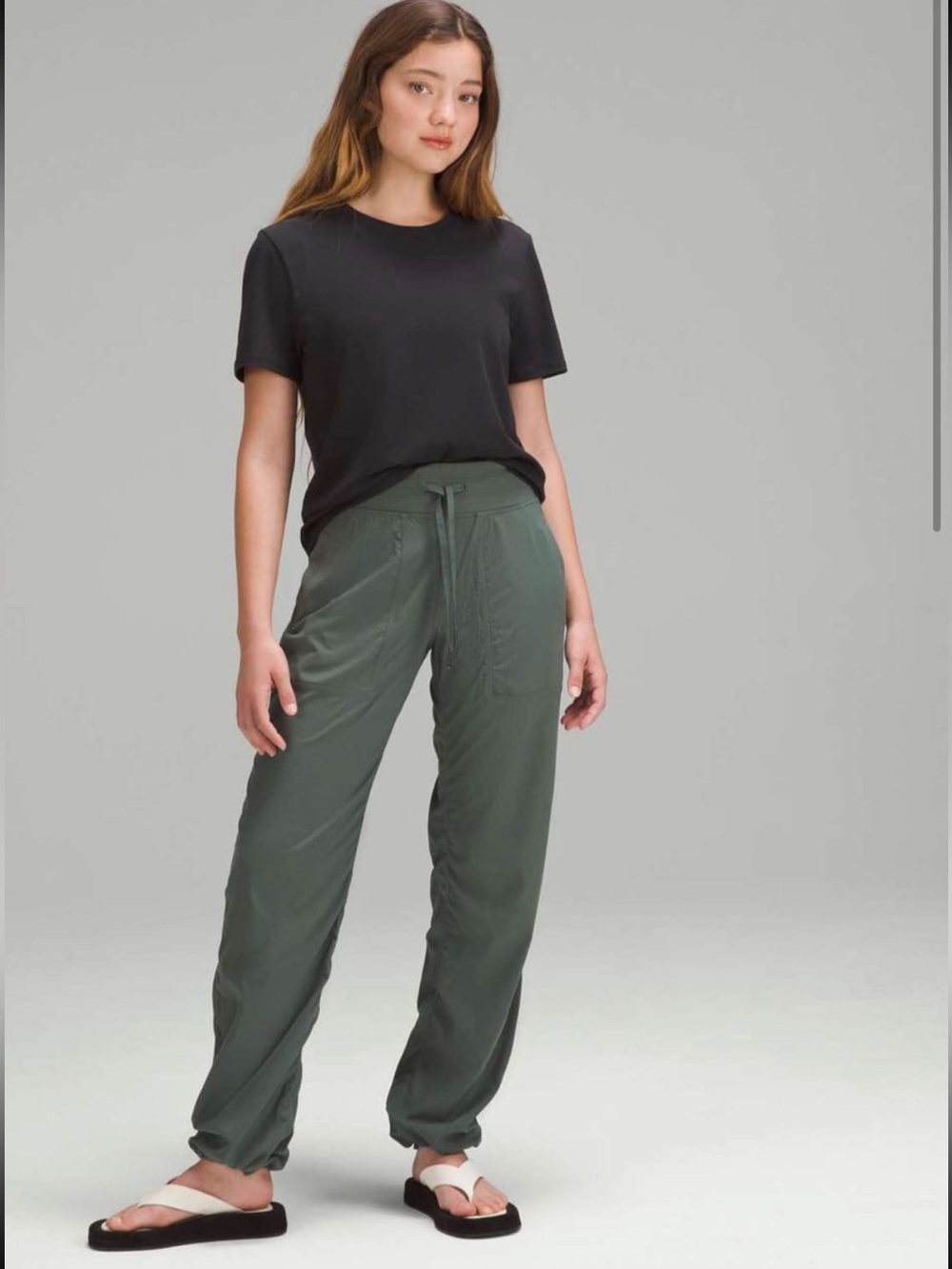 LULULEMON Dance Studio Mid-Rise Full Length Pants Dark Forest Green Size 4 NEW